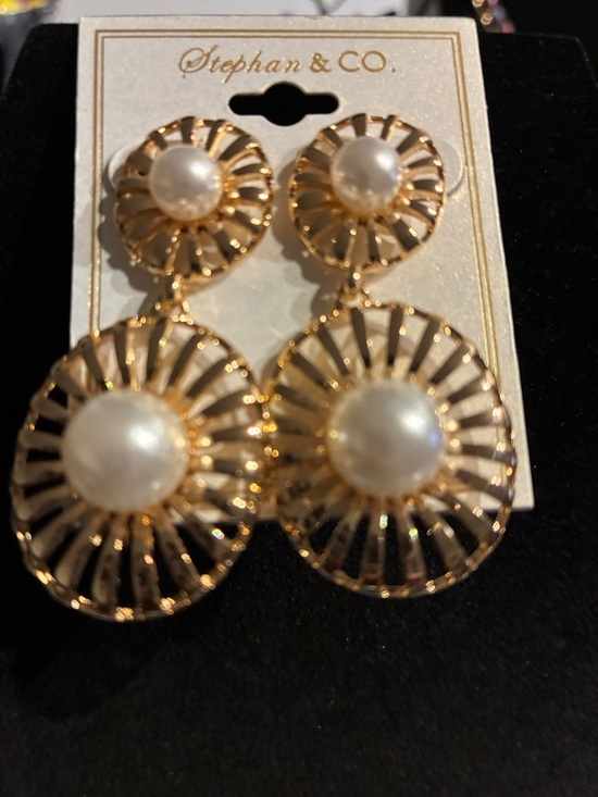 stephan & co Jewelry - Stephan & Co. Gold Pearl Drop Statement Earrings